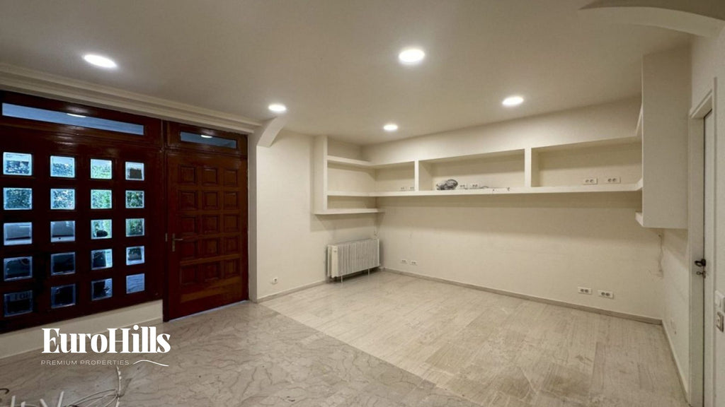 Luxury House 370 m² for Sale – Athens Politeia