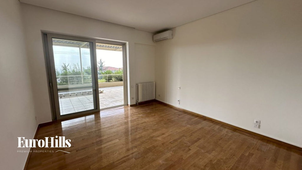 Luxury House 370 m² for Sale – Athens Politeia