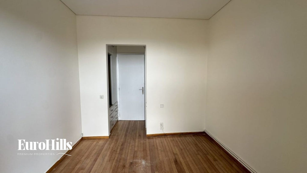 Luxury House 370 m² for Sale – Athens Politeia