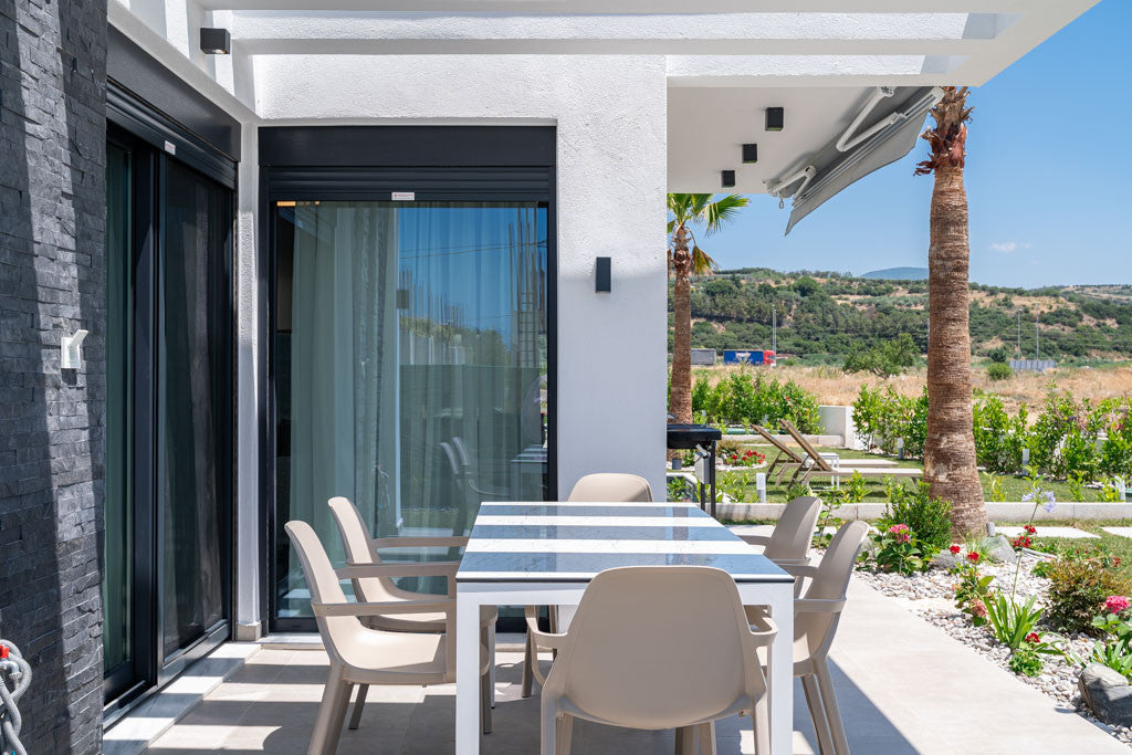 Olympiada Beach House - Ofrynio Beach - Thessaloniki, Greece.
