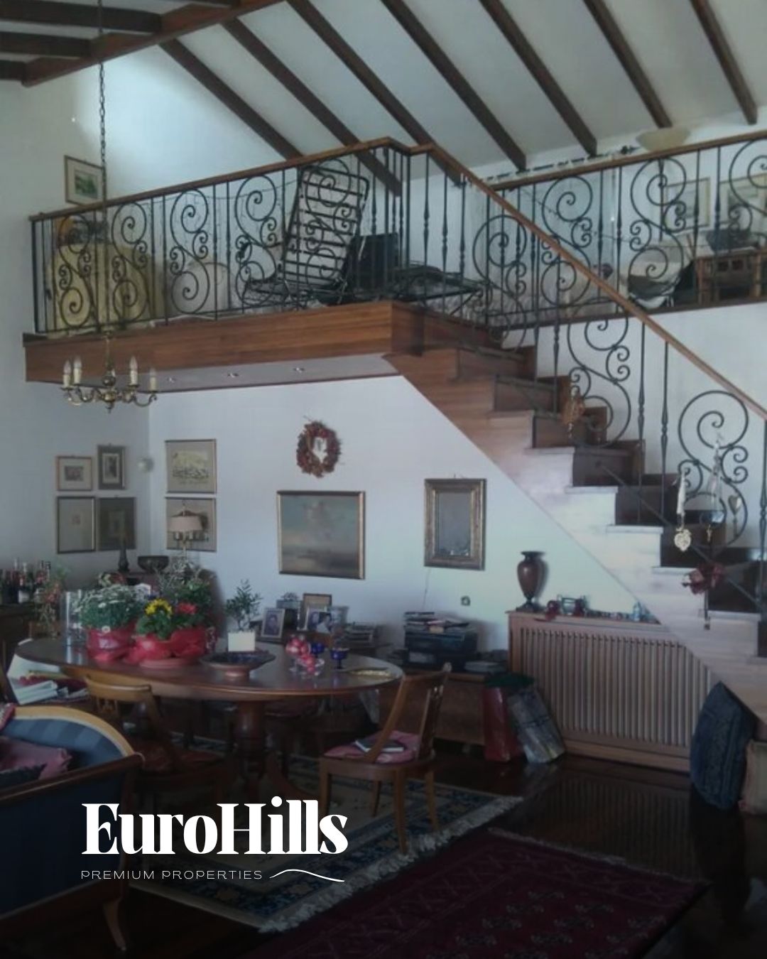 Detached House 200m² - Vouliagmeni, Athens - GR.